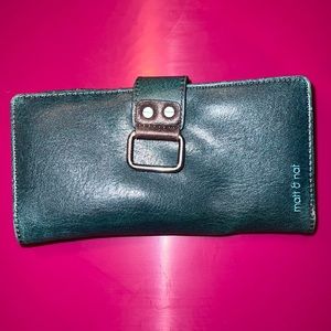 Matt & nat wallet